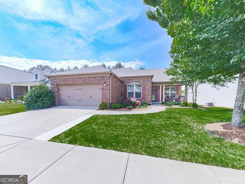 Photo 3 of 210 Aster Court