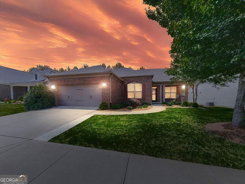 Photo 6 of 210 Aster Court