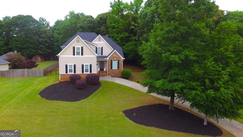 Photo 5 of 194 Palmer Court