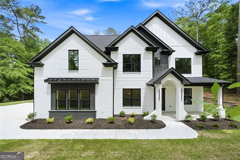 880 Bramlett Shoals Road