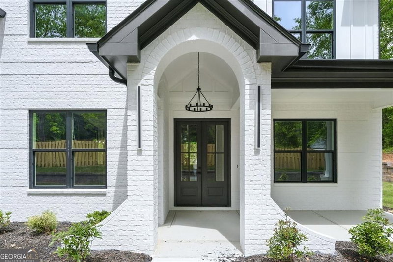 Photo 4 of 880 Bramlett Shoals Road