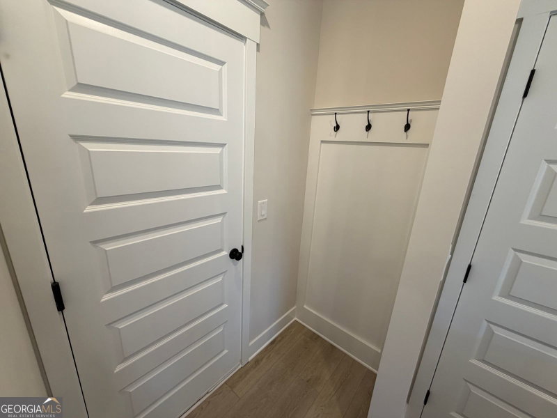 Photo 8 of 4170 Millstone Park Lane