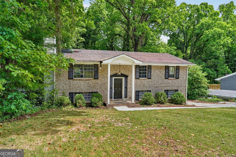 5770 Deerfield Trail