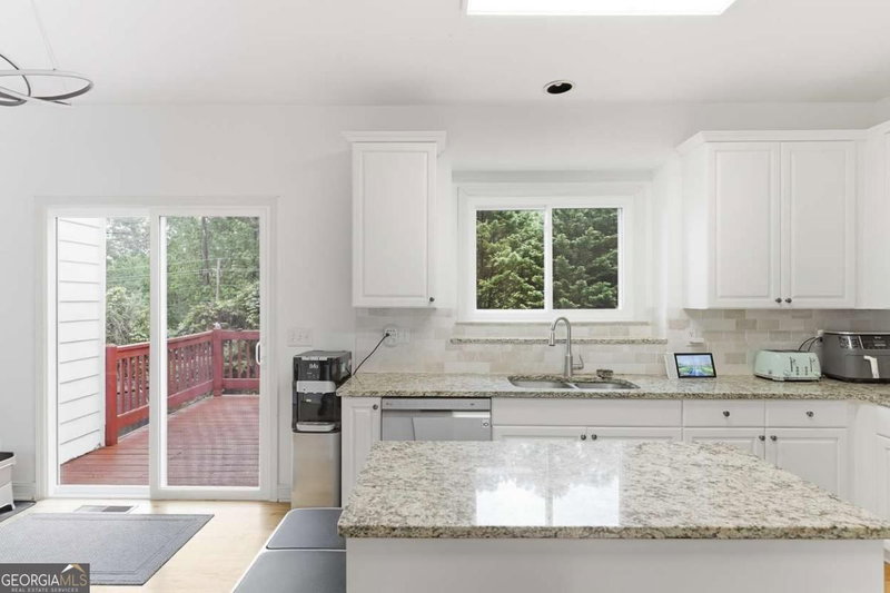 Photo 15 of 112 Mayes Farm Road NW