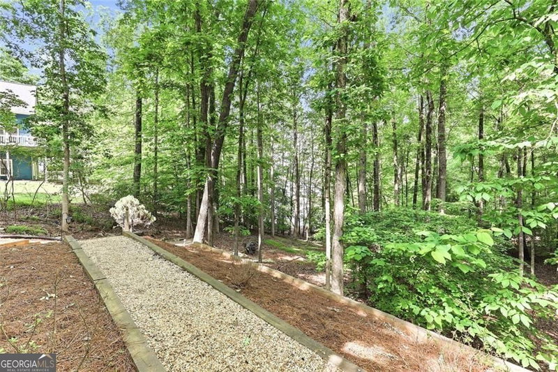 Photo 34 of 528 Oak Grove Road
