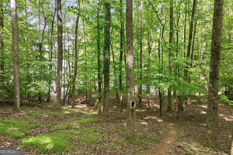 Photo 36 of 528 Oak Grove Road