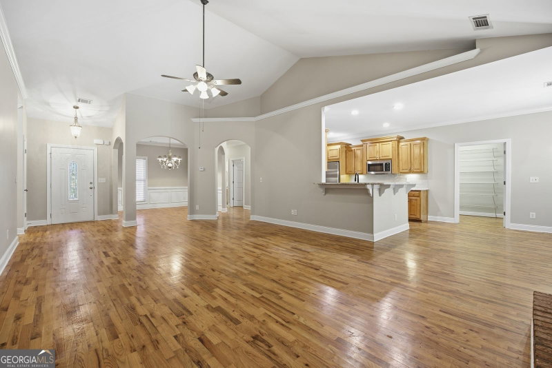 Photo 12 of 635 Marigot Way