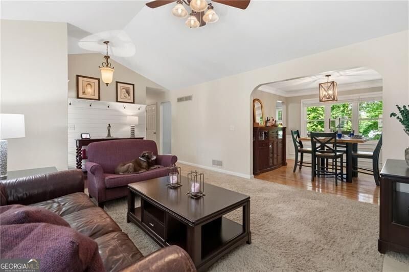 Photo 11 of 304 Rose Creek Way