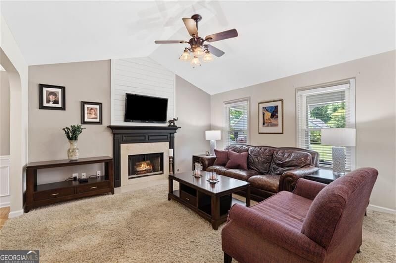 Photo 9 of 304 Rose Creek Way