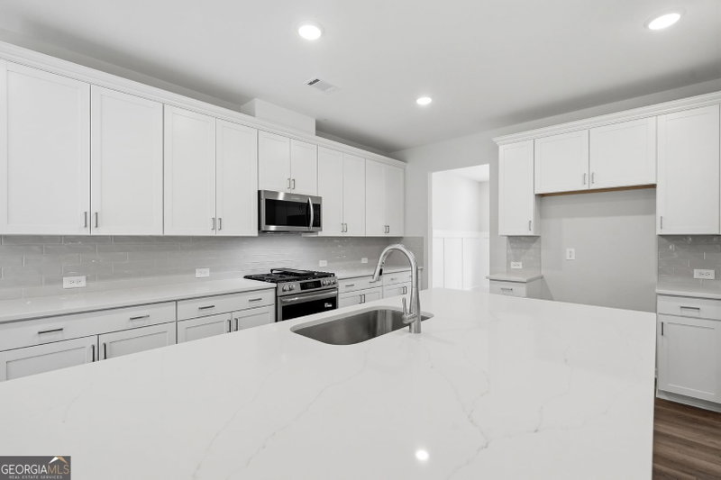 Photo 12 of 630 Sweetgrass Drive