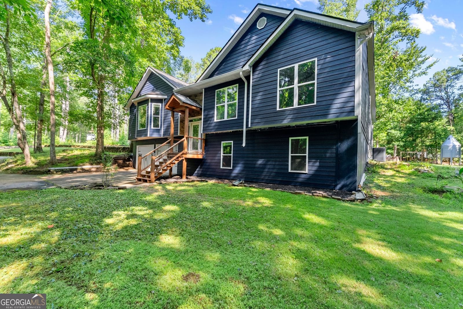 7095 Cogburn Road, Cumming, GA 30028