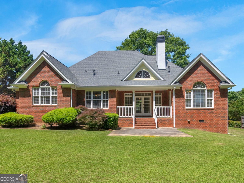 Photo 38 of 214 Cheshire Drive