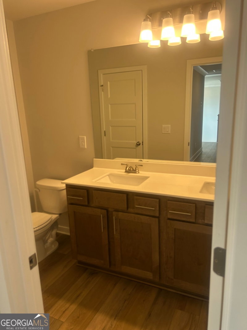 Photo 13 of 208 Cantrell View Court