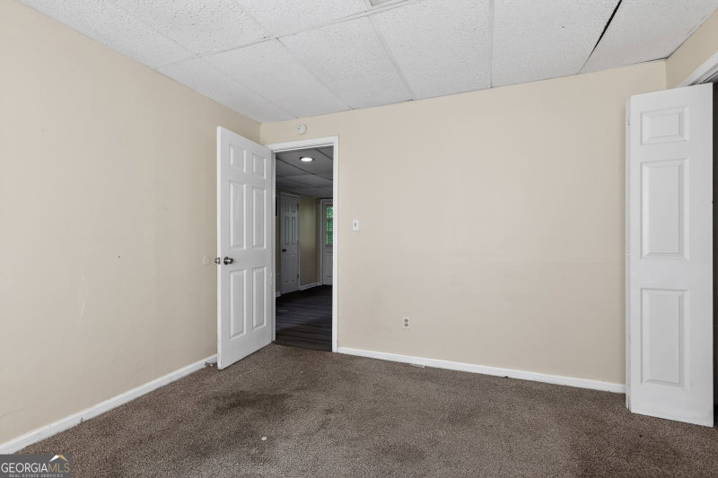 Photo 8 of 2128 Tiffany Lane