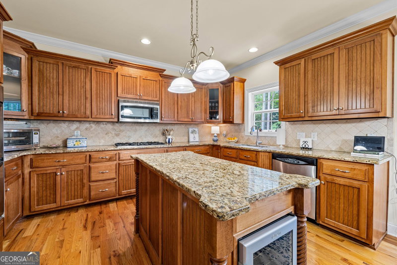 Photo 19 of 90 Westwind Drive