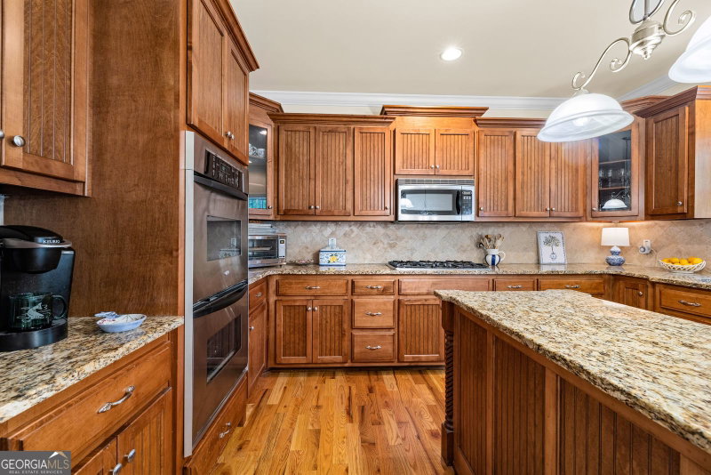 Photo 20 of 90 Westwind Drive