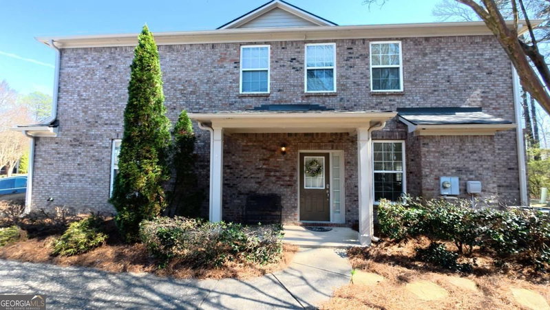 3192 Brockenhurst Drive