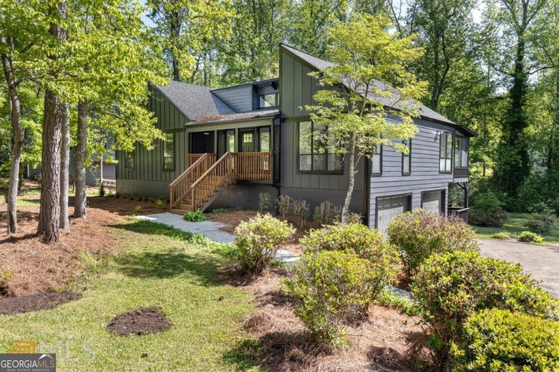 3086 Holly Mill Run