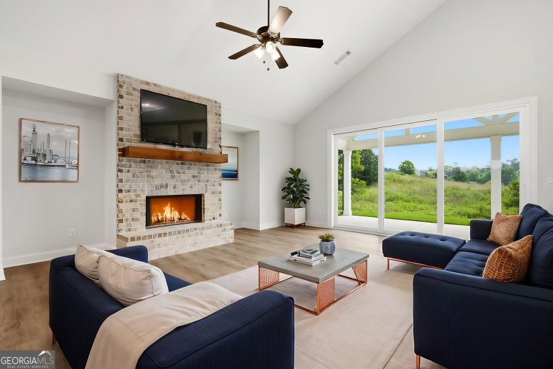 Photo 9 of 355 Sweetgrass Drive