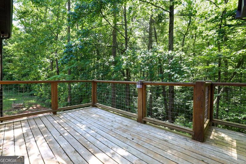 Photo 27 of 990 Yonah Lake Drive