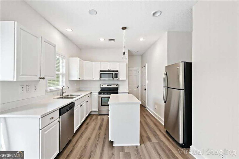 Photo 8 of 877 Dunlin Fields Drive