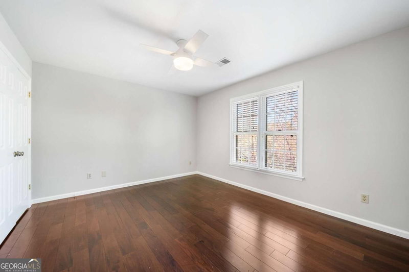 Photo 51 of 931 New Bedford Drive
