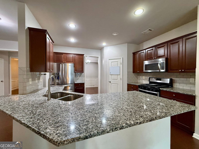 Photo 16 of 5115 Breezewood Circle