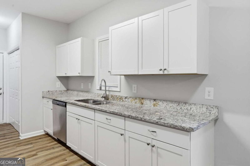 Photo 10 of 1749 Givens Street NW