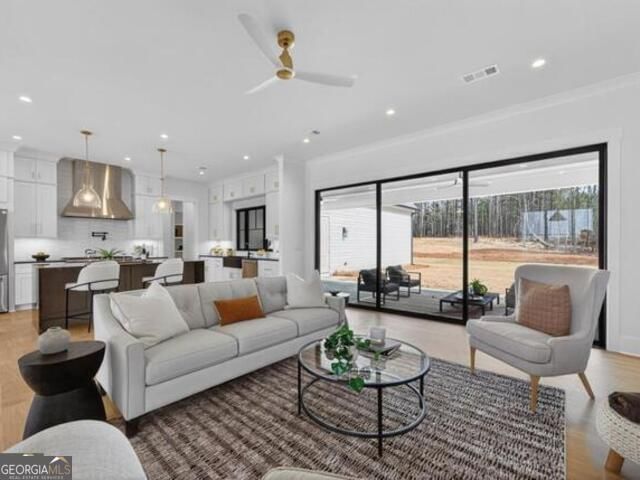 Photo 7 of 2020 Clearwater Drive