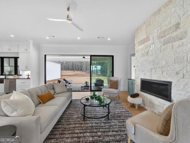 Photo 8 of 2020 Clearwater Drive