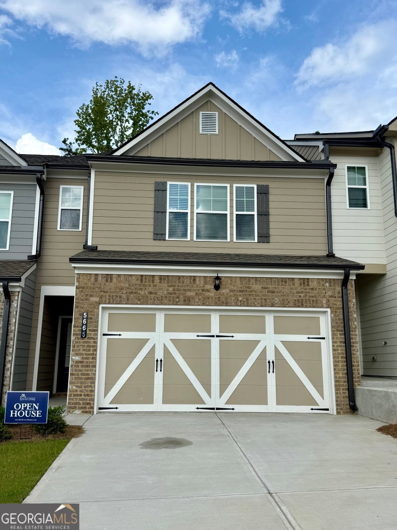 5665 Overview Drive