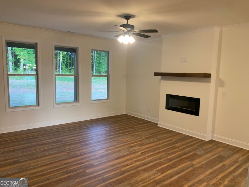 Photo 5 of 210 Parker Drive