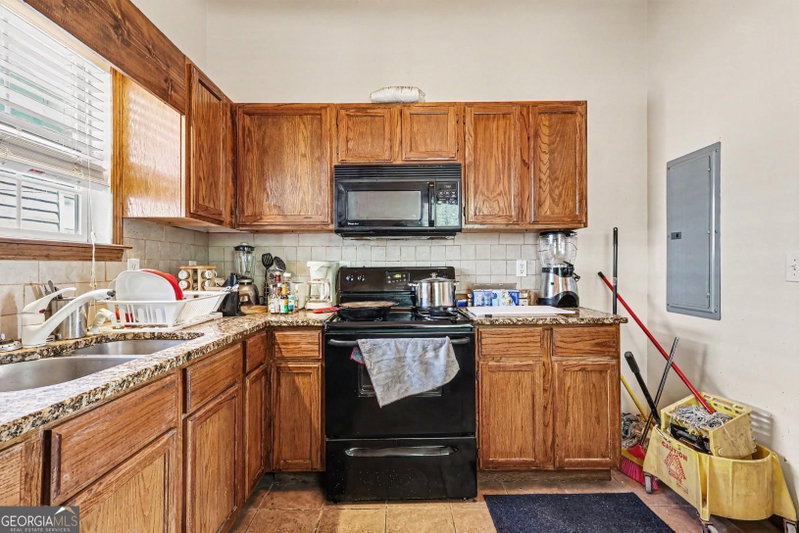 Photo 14 of 62 Ormond Street SE