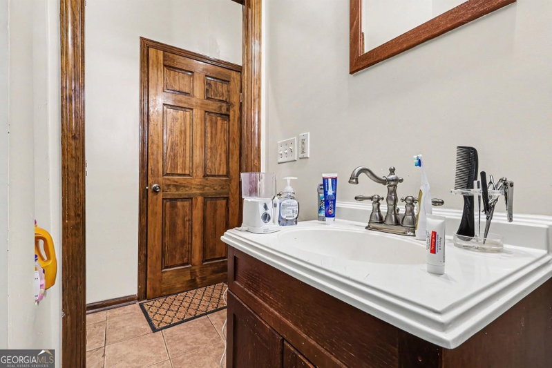 Photo 24 of 62 Ormond Street SE