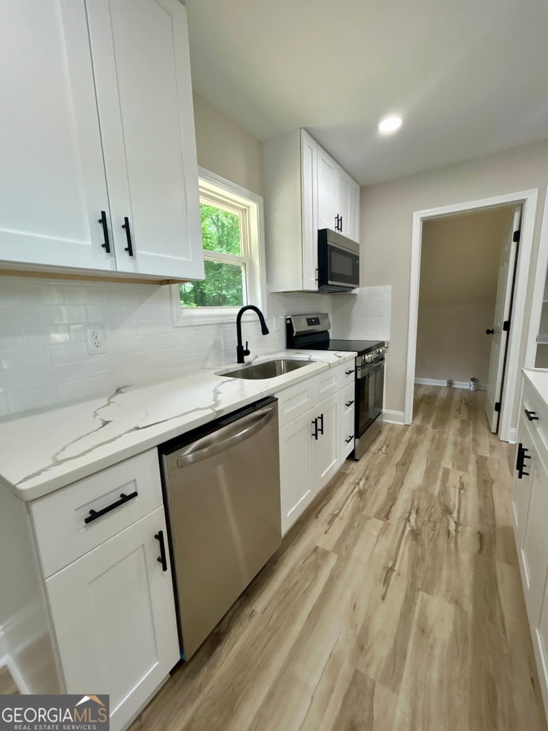 Photo 12 of 620 Mount Zion Road NW