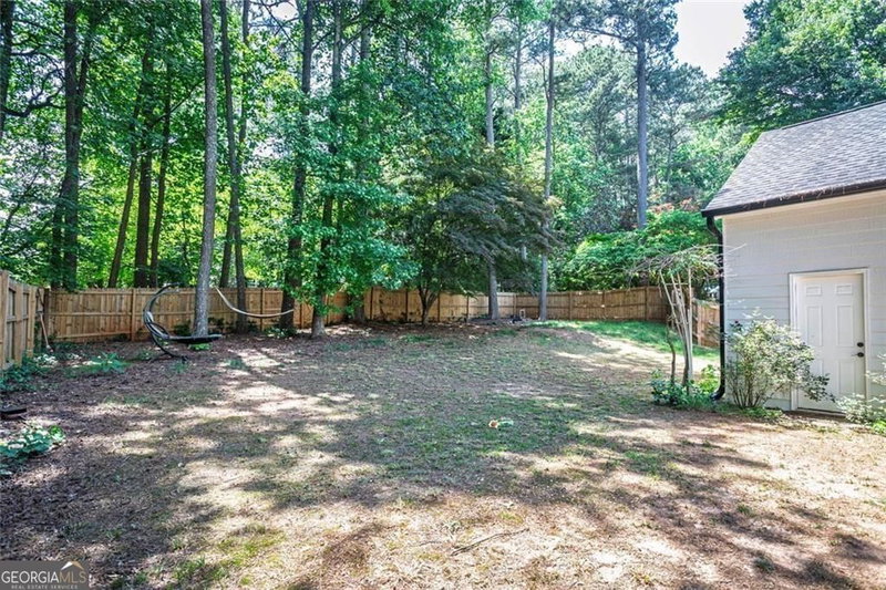 Photo 14 of 2562 Forest Meadow Lane