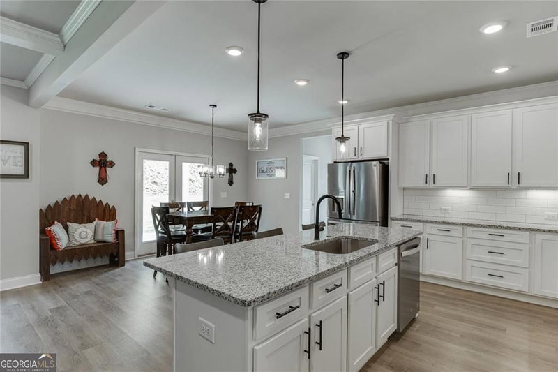 Photo 8 of 265 Cherokee Rose Lane