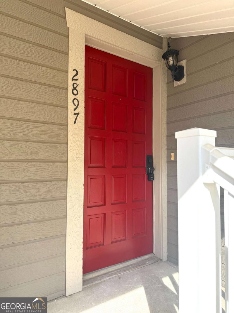 Photo 3 of 2897 Torreya Way SE