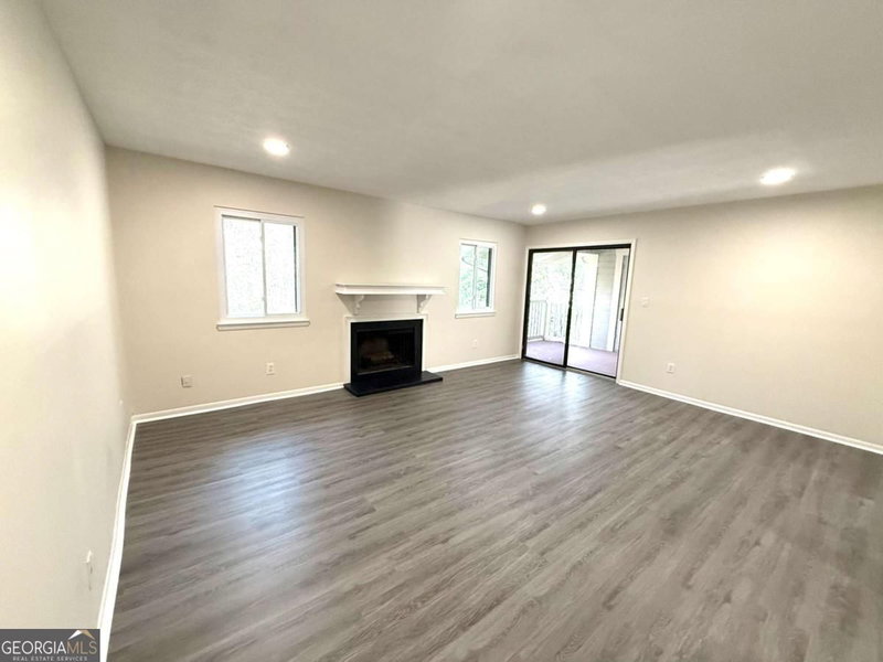 Photo 10 of 2897 Torreya Way SE