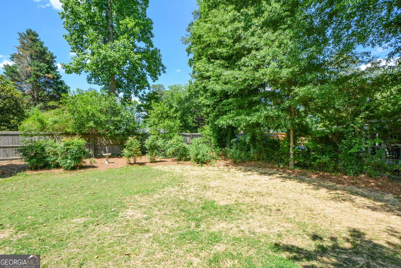 Photo 51 of 2801 Sagamore Hill Drive SE