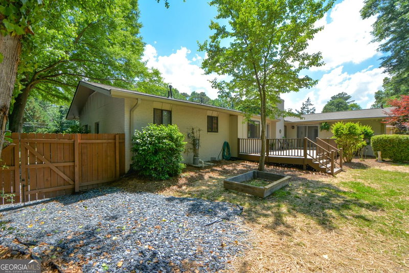 Photo 56 of 2801 Sagamore Hill Drive SE