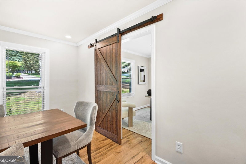 Photo 10 of 4159 King Valley Drive SE