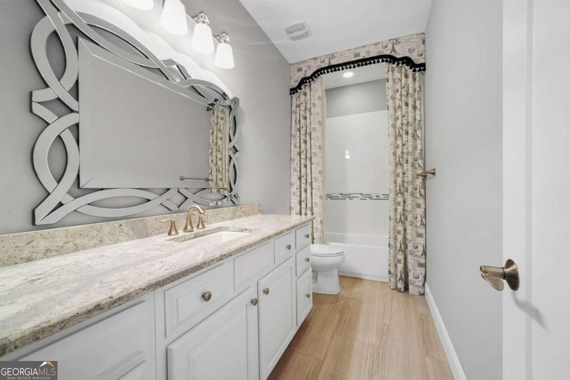 Photo 41 of 232 Fowler Street