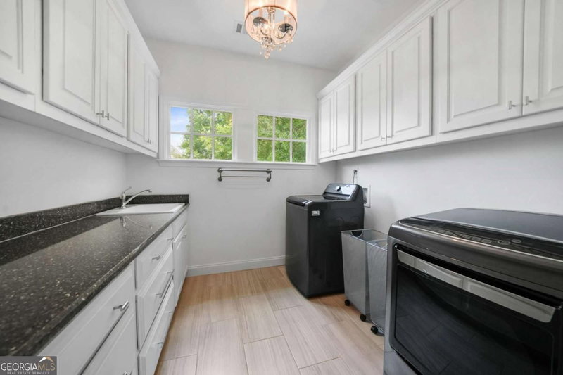 Photo 44 of 232 Fowler Street