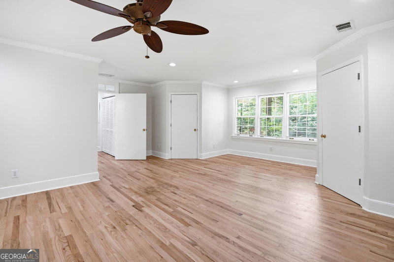 Photo 21 of 3240 N Druid Hills Road
