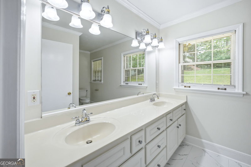 Photo 34 of 3240 N Druid Hills Road