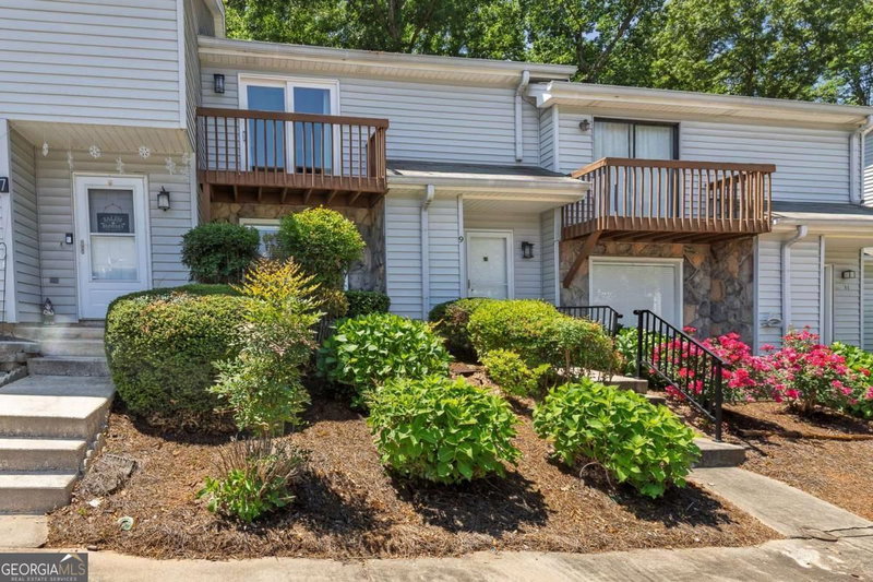 9 Fairway Drive NW