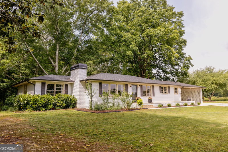 Photo 2 of 1233 Bethlehem Road