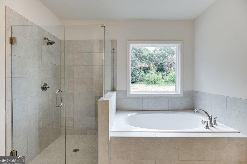 Photo 41 of 1286 Poppy Lane