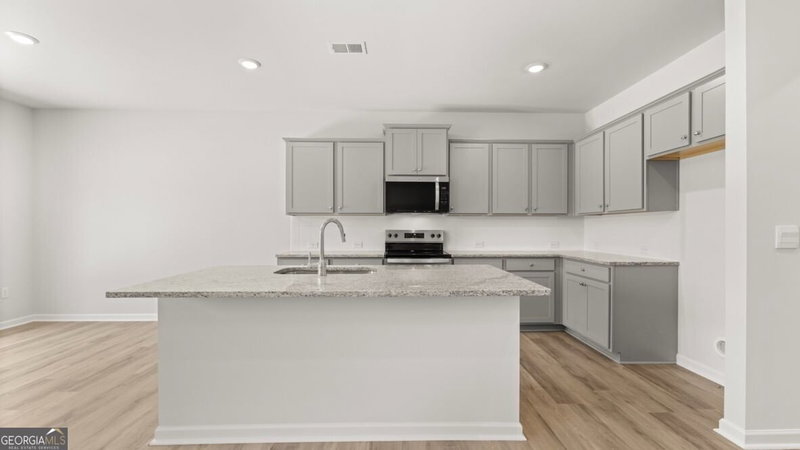 Photo 6 of 1805 Meadow Green Circle